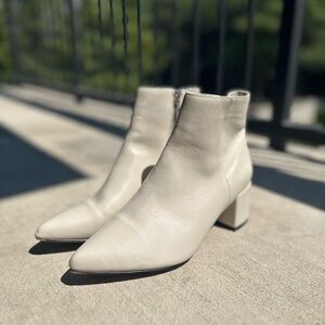White Michael Shannon Women’s Booties